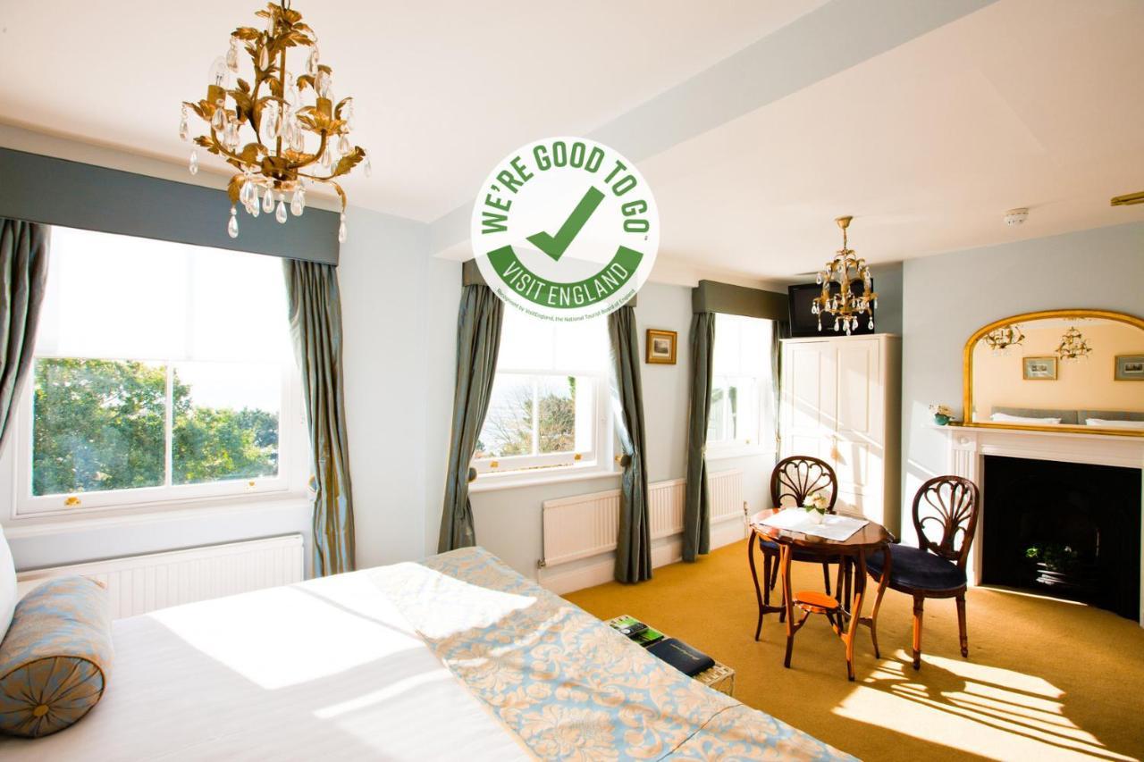 Pier View Self Catering Luxury Apartments 사우스엔드온시 외부 사진