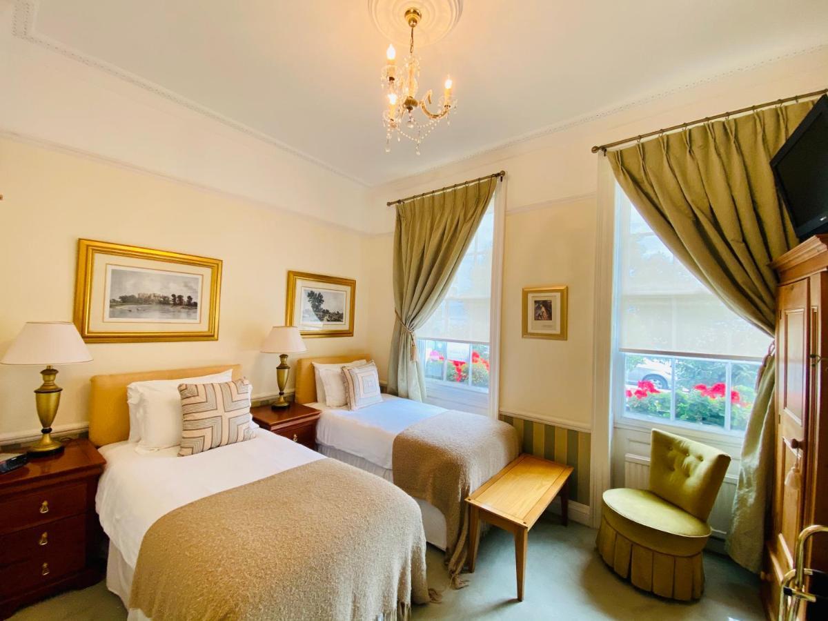 Pier View Self Catering Luxury Apartments 사우스엔드온시 외부 사진