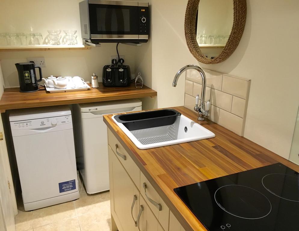 Pier View Self Catering Luxury Apartments 사우스엔드온시 외부 사진