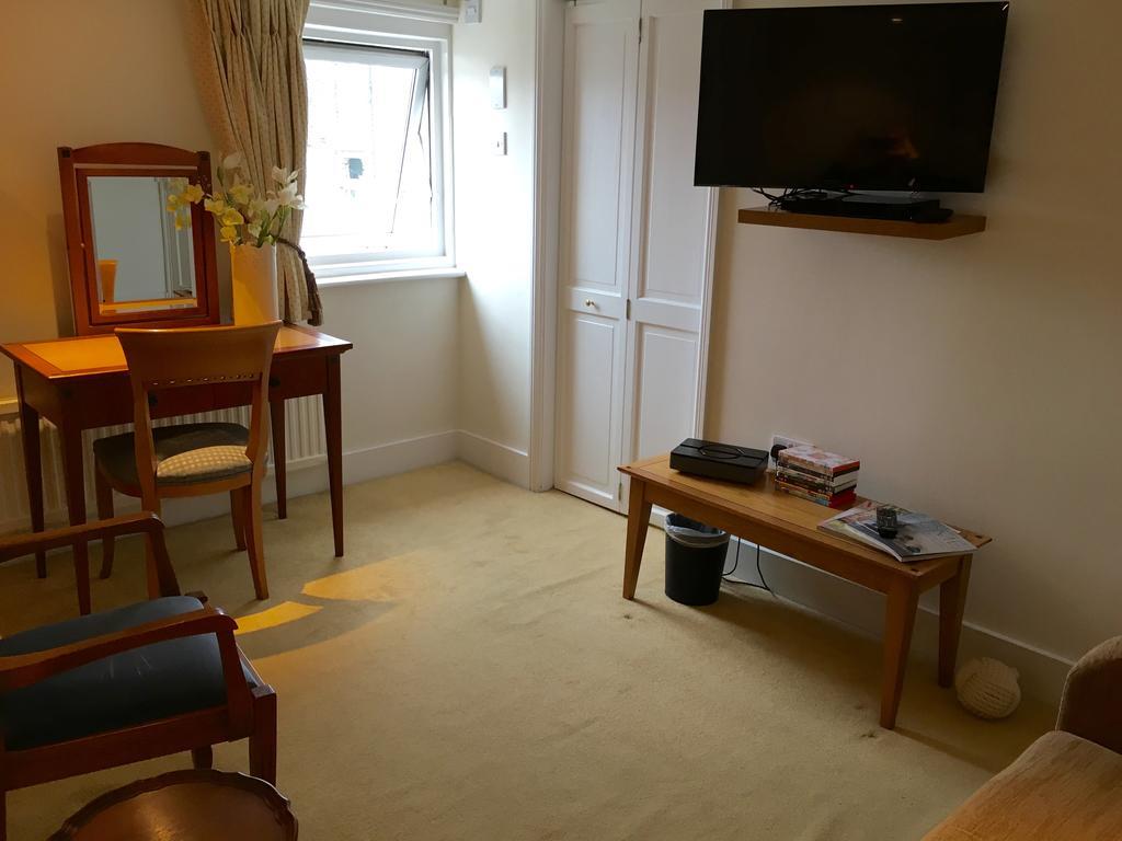 Pier View Self Catering Luxury Apartments 사우스엔드온시 외부 사진
