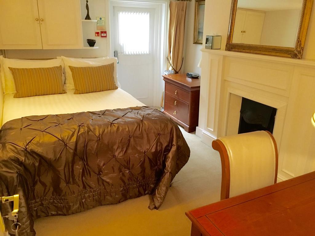 Pier View Self Catering Luxury Apartments 사우스엔드온시 외부 사진