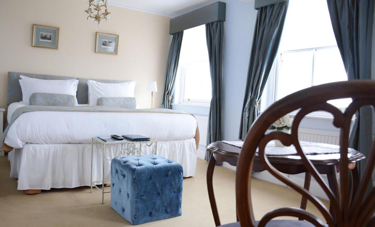 Pier View Self Catering Luxury Apartments 사우스엔드온시 외부 사진